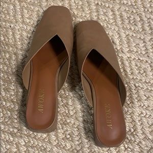 Awoke brown mules